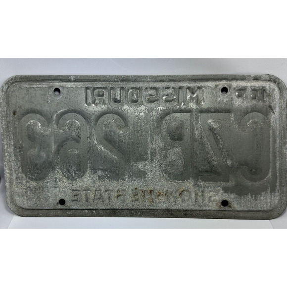 1997‎ VTG Missouri Show-Me State License Plate CZB263 Man Cave Garage Restaurant - Picture 3 of 5